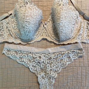 32 - FINAL OFFER! Victoria's Secret Lace Bra Set - 34DD 34E M
